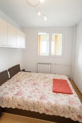    4- | Imot.bg    5