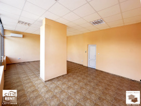Comercio Kolyu Ficheto, Veliko Tarnovo