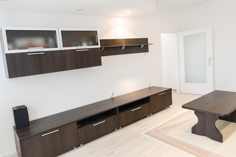 Zu vermieten  3 Schlafzimmer Plowdiw , Trakija , 97 qm | 39793883 - Bild [4]