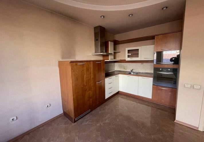 En renta  Casa Plovdiv , Kamenitsa 2 , 326 metros cuadrados | 53801491