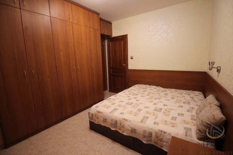 Дава под наем  2-стаен град Бургас , Център , 60 кв.м | 35470321 - изображение [12]