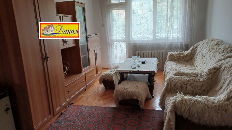 Da affittare  1 camera da letto Vratsa , Tsentar , 67 mq | 38495249