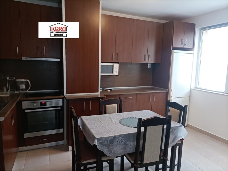 Дава под наем 4-СТАЕН, гр. Плевен, Идеален център, снимка 2 - Апартаменти - 49913099