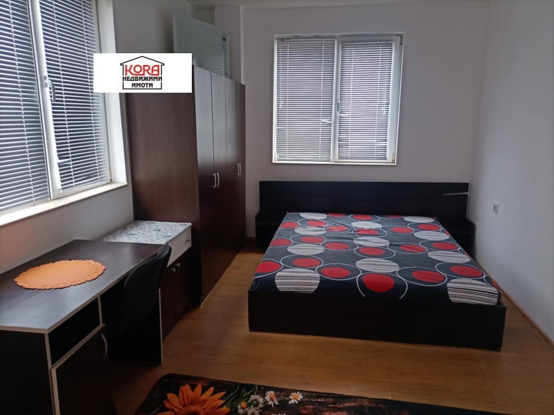 Дава под наем 4-СТАЕН, гр. Плевен, Идеален център, снимка 4 - Апартаменти - 49913099