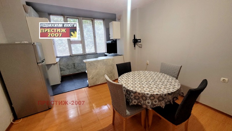 Do wynajęcia  1 sypialnia Szumen , Dobrudżanski , 65 mkw | 82470279