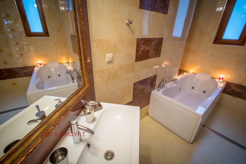 Дава под наем 3-СТАЕН, гр. София, Център, снимка 4 - Апартаменти - 53453946