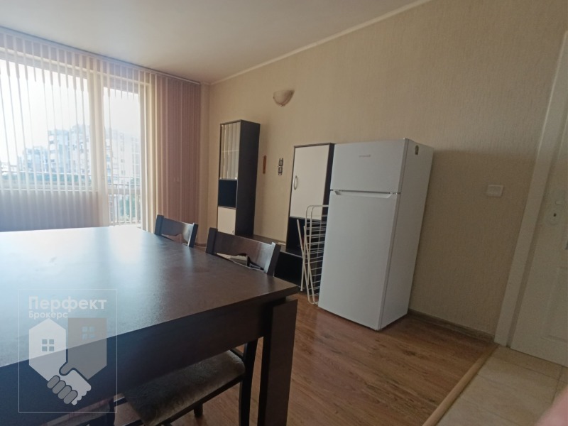 Zu vermieten  1 Schlafzimmer Weliko Tarnowo , Buzludscha , 60 qm | 44255488 - Bild [3]