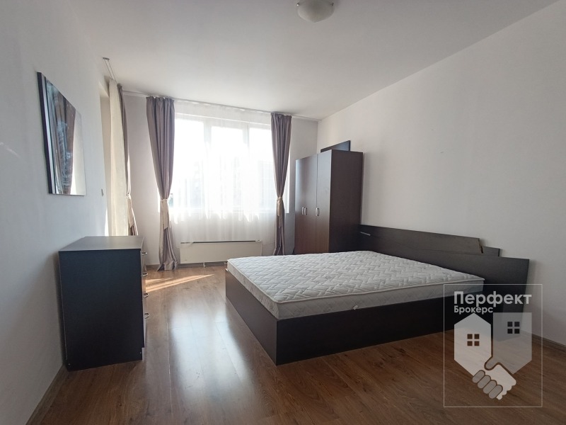 Zu vermieten  1 Schlafzimmer Weliko Tarnowo , Buzludscha , 60 qm | 44255488 - Bild [4]