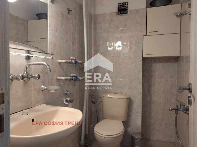 Дава под наем 2-СТАЕН, гр. София, Център, снимка 9 - Апартаменти - 54698679