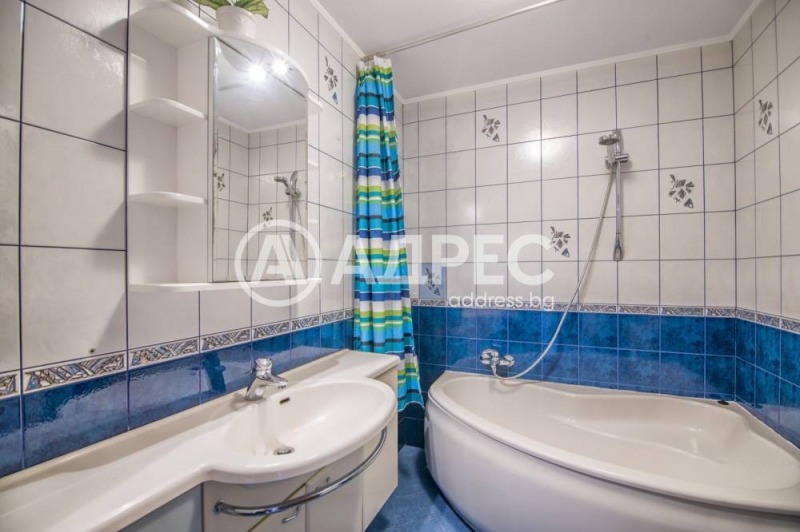 Дава под наем 3-СТАЕН, гр. София, Лозенец, снимка 11 - Апартаменти - 53537013