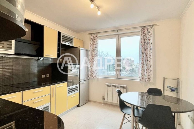 Дава под наем 3-СТАЕН, гр. София, Лозенец, снимка 6 - Апартаменти - 53537013