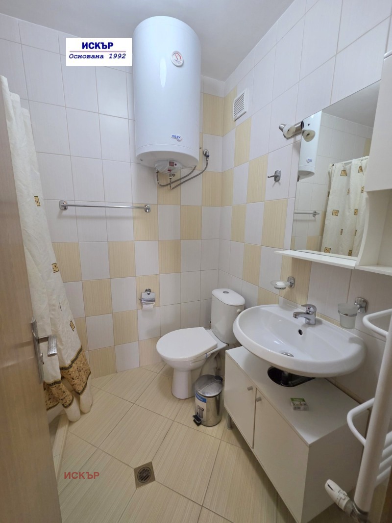 En renta  1 dormitorio Sofia , Mladost 4 , 70 metros cuadrados | 70303136 - imagen [15]