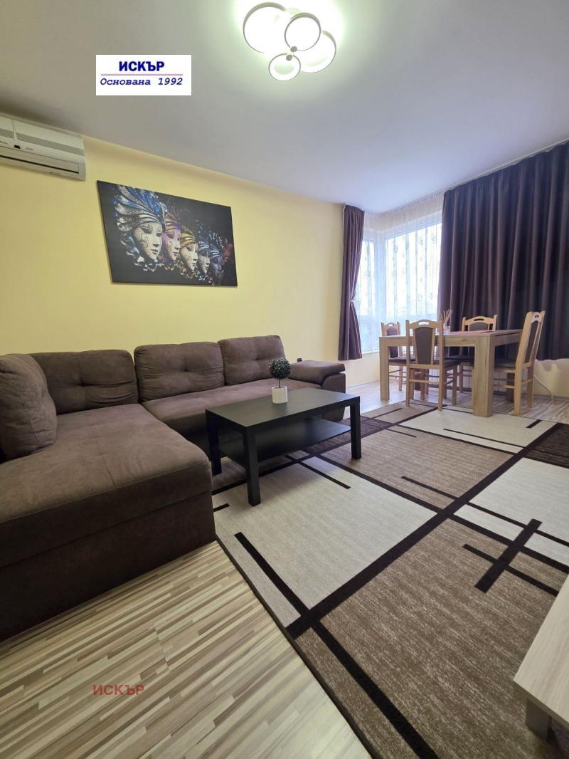 En renta  1 dormitorio Sofia , Mladost 4 , 70 metros cuadrados | 70303136 - imagen [3]