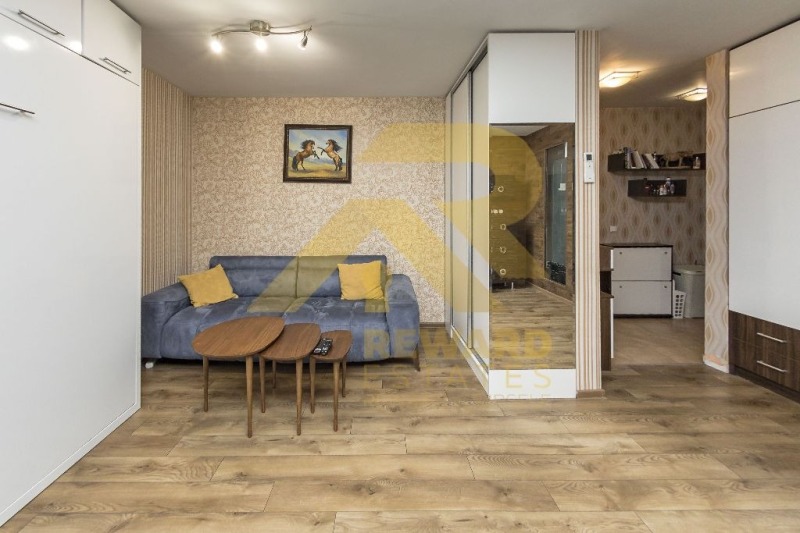 A louer  1 chambre Sofia , Vitocha , 78 m² | 31206164