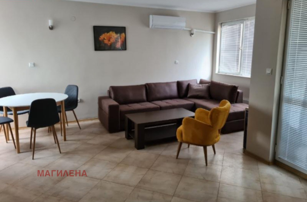 Дава под наем 2-СТАЕН, гр. Пловдив, Тракия