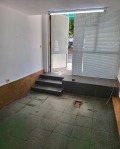 Дава под наем  Магазин град Пазарджик , Моста на Лютата , 20 кв.м | 61383238 - изображение [2]