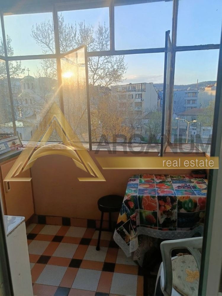 Дава под наем 4-СТАЕН, гр. Варна, Лятно кино Тракия, снимка 8 - Апартаменти - 54666539