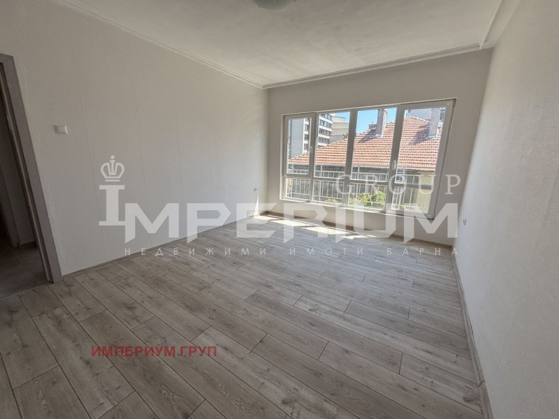 В аренду  2 спальни Варна , Спортна зала , 1000 кв.м | 15940101 - изображение [6]