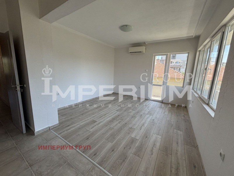 В аренду  2 спальни Варна , Спортна зала , 1000 кв.м | 15940101 - изображение [4]