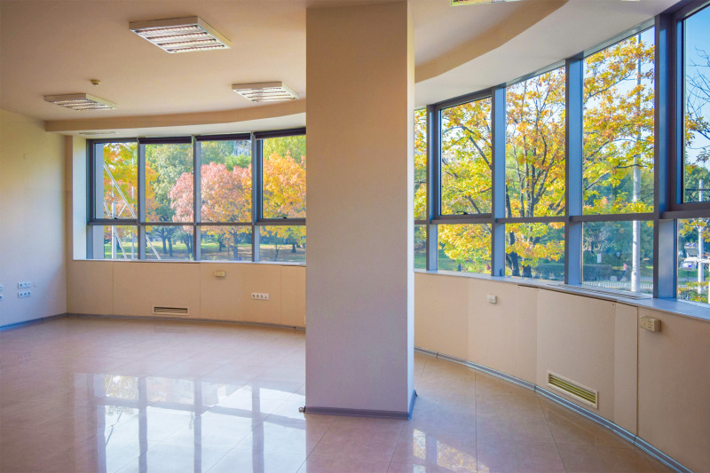 Do wynajęcia  Biuro Sofia , Goce Delczew , 187 mkw | 20484743 - obraz [4]