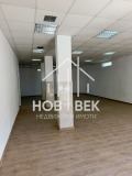 Дава под наем  Магазин град Варна , Цветен квартал , 110 кв.м | 36786414 - изображение [2]