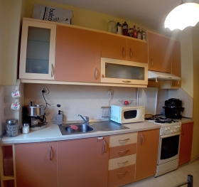 2 bedroom Trakiya, Plovdiv 1