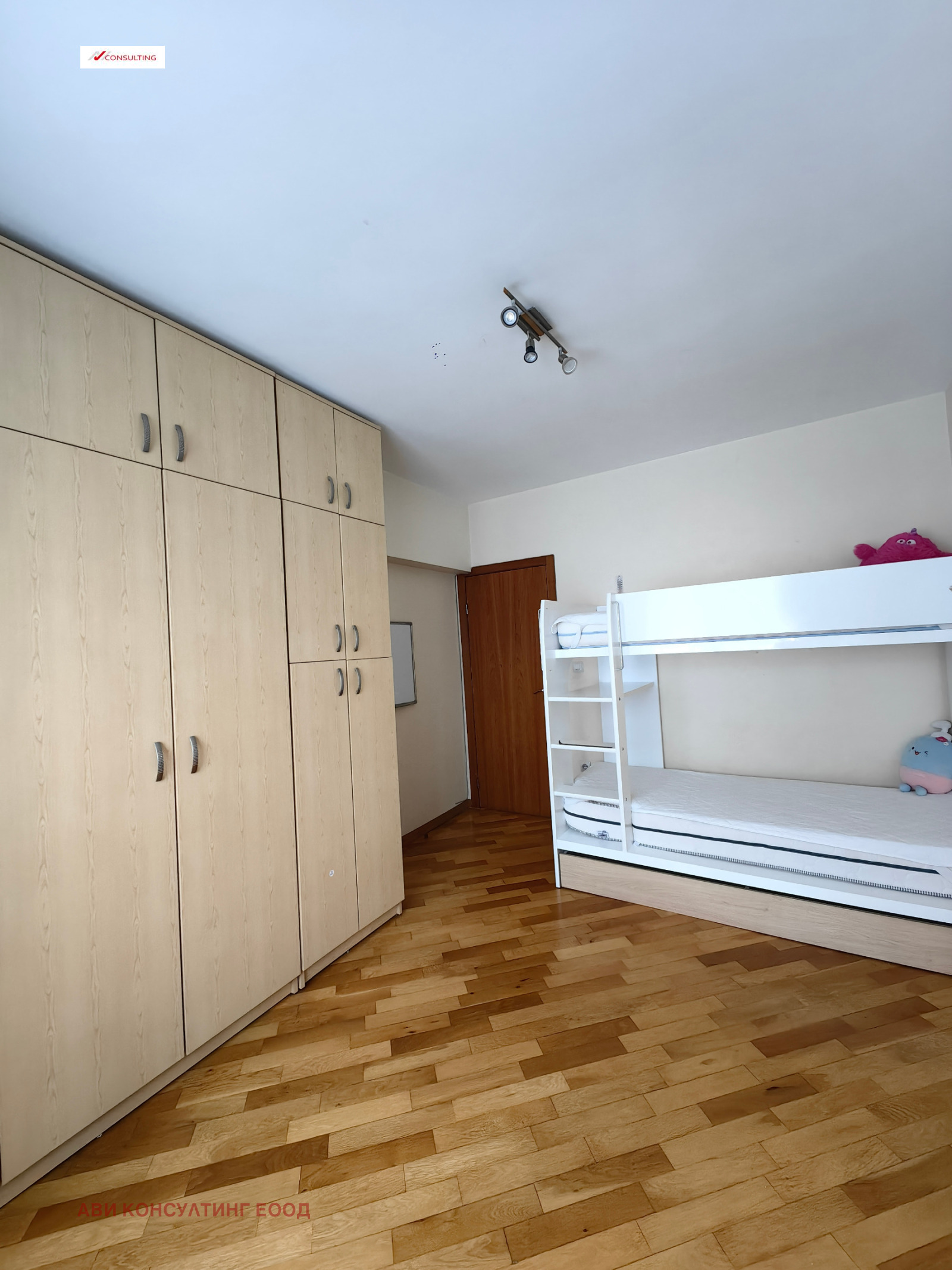 Дава под наем 4-СТАЕН, гр. София, Редута, снимка 11 - Апартаменти - 54078451