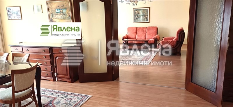 Дава под наем  4-стаен град София , Лозенец , 180 кв.м | 23426068