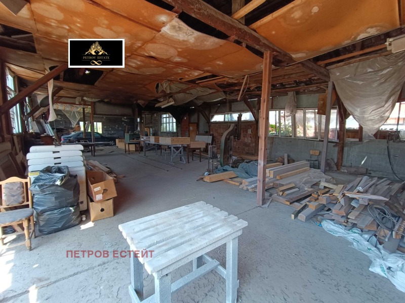 Издаје се  Складиште регион Пазарџик , Велинград , 645 м2 | 86413865