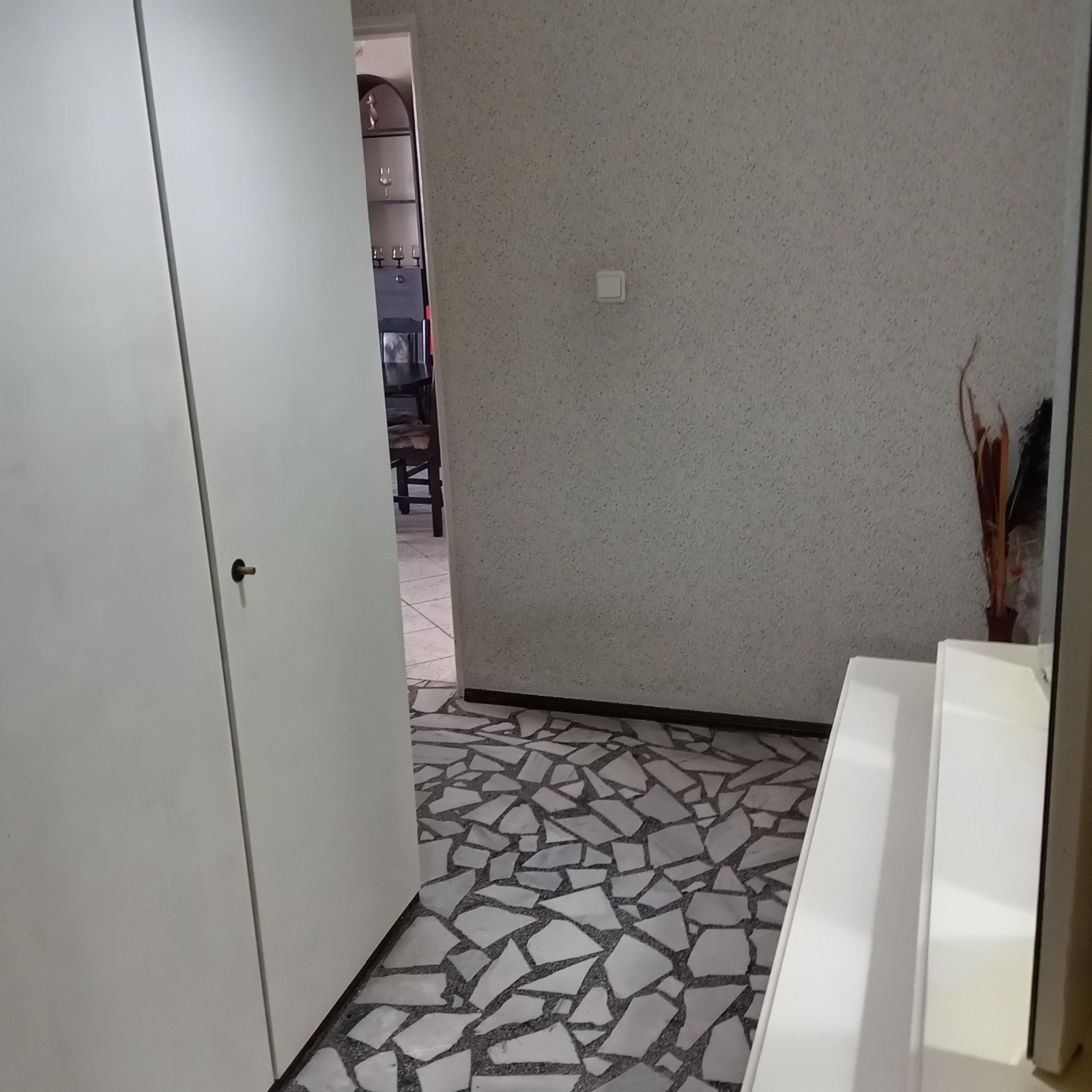 Дава под наем 2-СТАЕН, гр. София, Слатина, снимка 11 - Апартаменти - 54681064