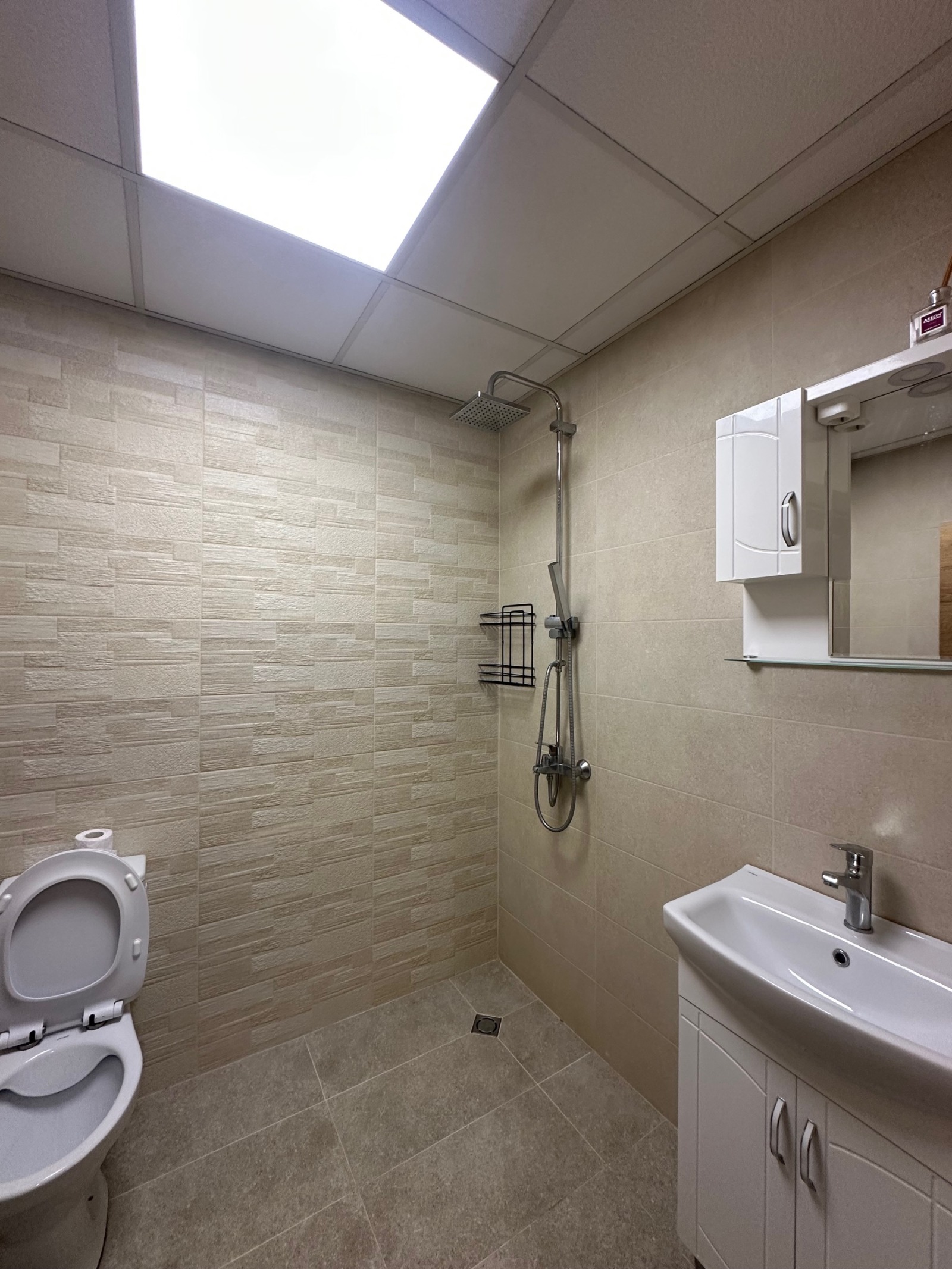 Дава под наем 2-СТАЕН, гр. София, Студентски град, снимка 10 - Апартаменти - 53713251