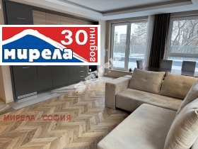 4-стаен град София, Лозенец 1