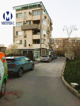 Posto auto Suhata reka, Sofia