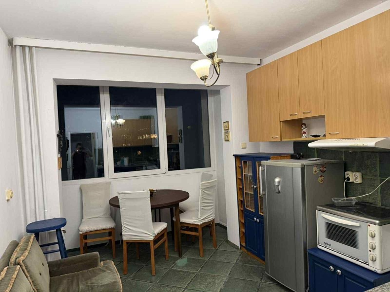 Дава под наем 2-СТАЕН, гр. София, Бъкстон, снимка 3 - Апартаменти - 52739494