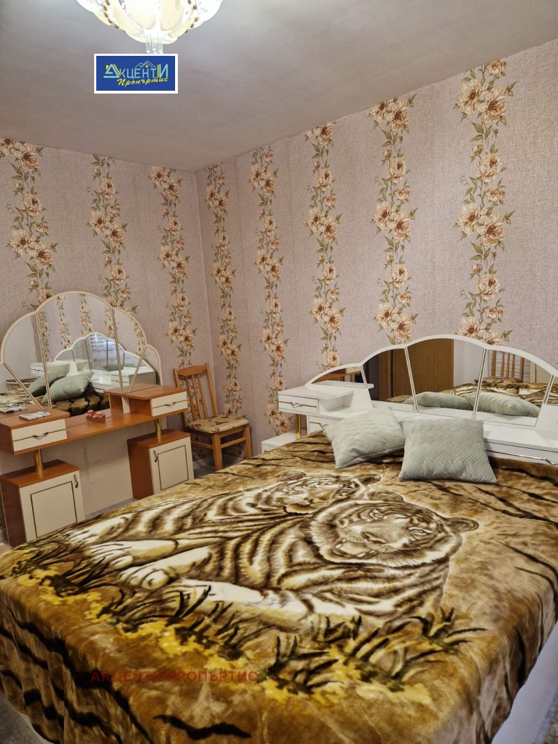 K pronájmu  1 ložnice Veliko Tarnovo , Zona B , 70 m2 | 23196965 - obraz [11]