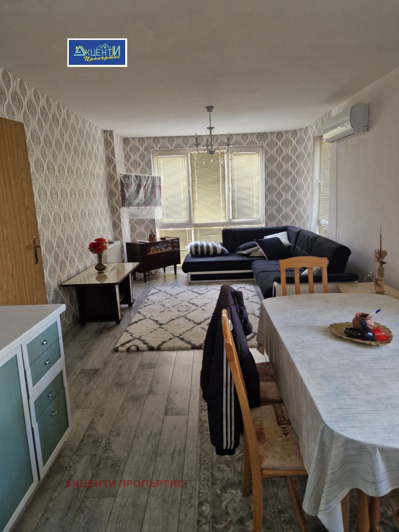 K pronájmu  1 ložnice Veliko Tarnovo , Zona B , 70 m2 | 23196965 - obraz [5]