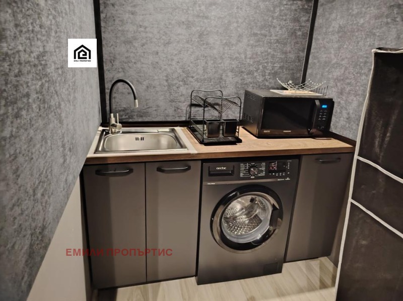 K pronájmu  Podkroví Sofia , Krastova vada , 40 m2 | 83077979 - obraz [3]