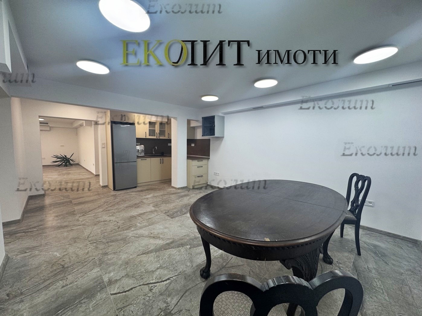 Дава под наем ОФИС, гр. София, Иван Вазов