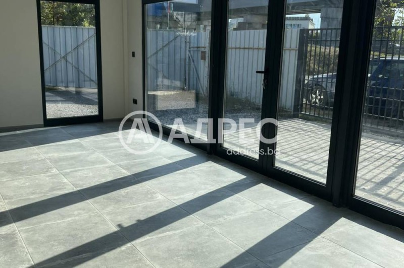 Дава под наем МАГАЗИН, гр. София, Връбница 2, снимка 4 - Магазини - 52386847