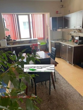 ���� ��� ���� 3-����� | Imot.bg � ����� ������ 17