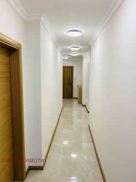 ���� ��� ���� 3-����� | Imot.bg � ����� ������ 10