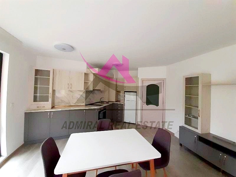 K pronájmu  2 ložnice Varna , Centar , 100 m2 | 37096540