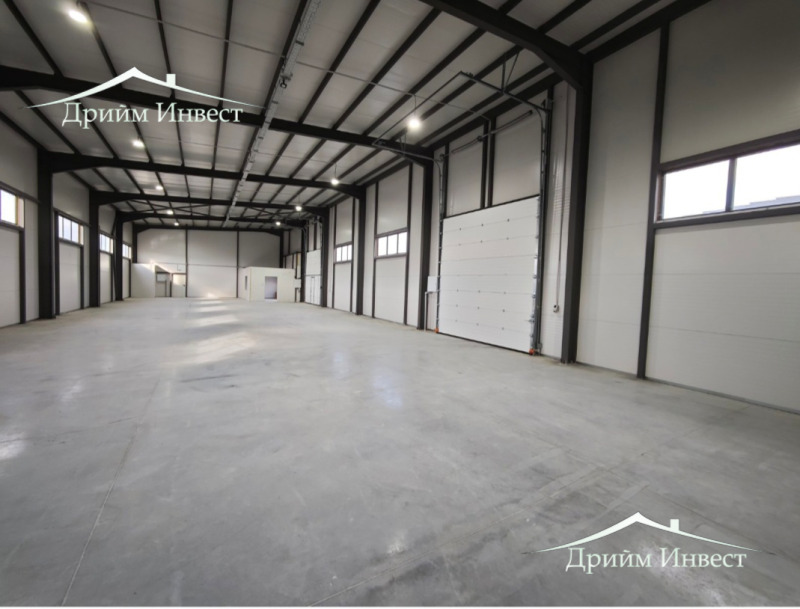 Дава под наем ПРОМ. ПОМЕЩЕНИЕ, гр. Пловдив, Индустриална зона - Юг, снимка 3 - Производствени сгради - 49447770