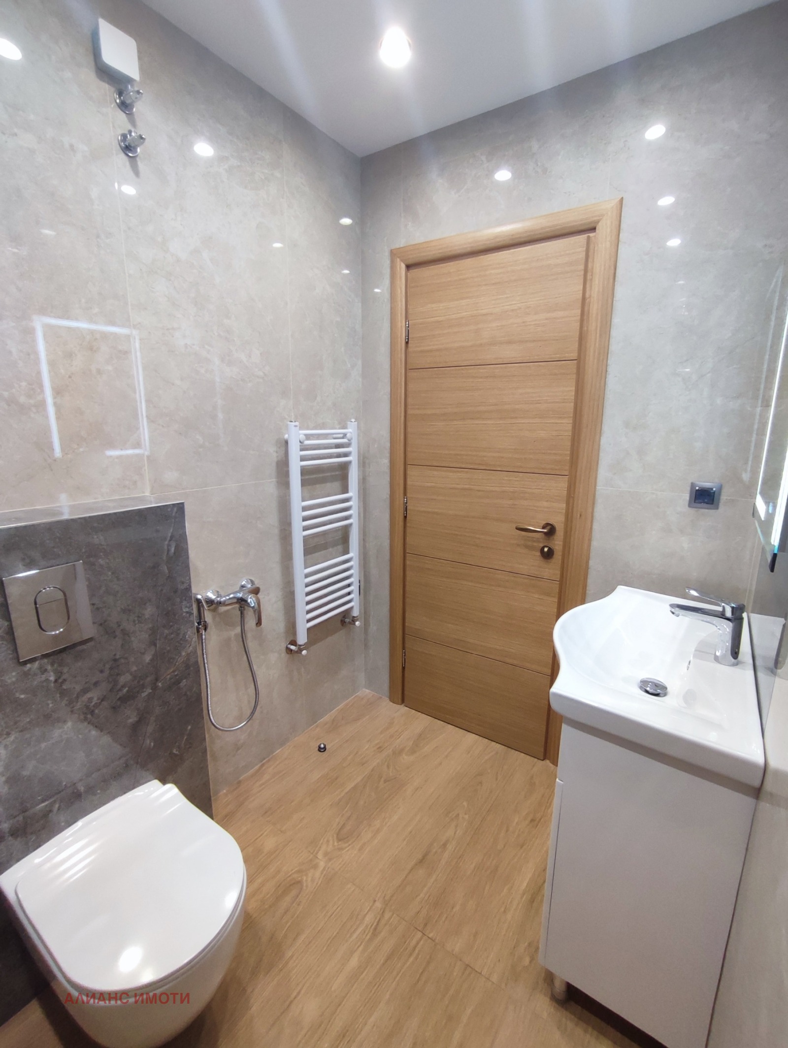 Дава под наем 3-СТАЕН, гр. София, Бъкстон, снимка 15 - Апартаменти - 54508532