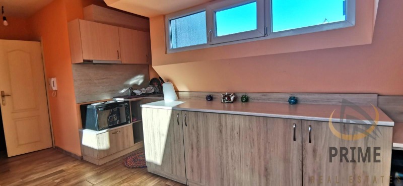 K pronájmu  Studio Burgas , Vazraždane , 52 m2 | 49996725 - obraz [5]