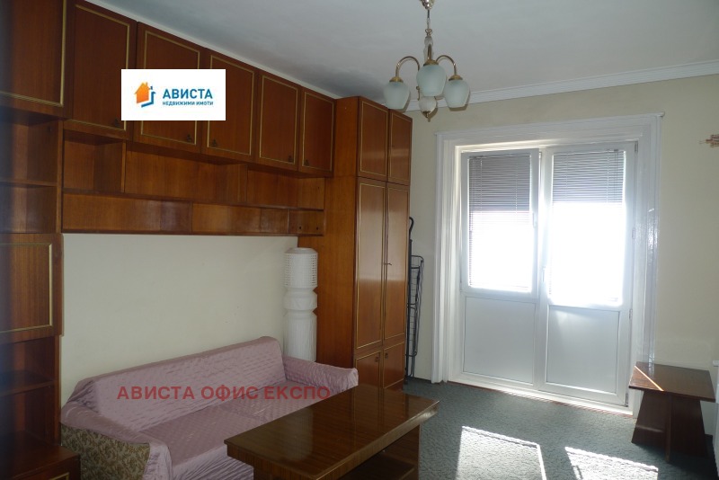 Издаје се  1 спаваћа соба Софија , Гео Милев , 60 м2 | 43165653