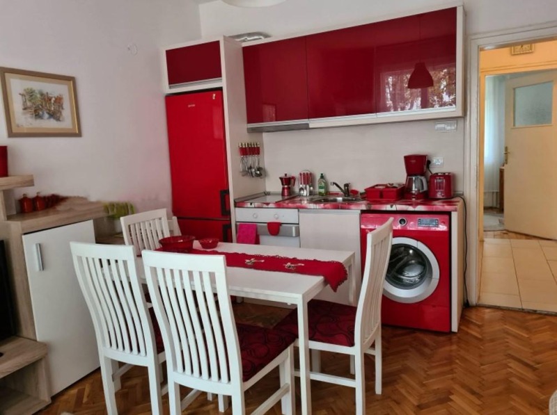 En renta  1 dormitorio Sofia , Tsentar , 50 metros cuadrados | 54038282