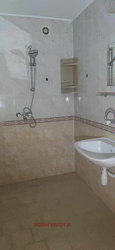 Kiadó  3 hálószobás Plovdiv , Kamenica 1 , 120 négyzetméter | 81442739 - kép [8]