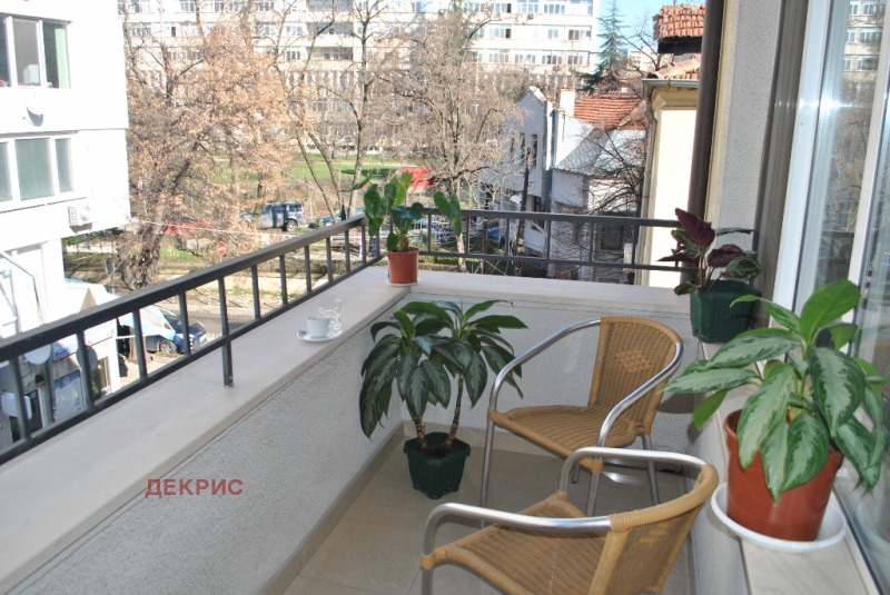 Kiadó  2 hálószobás Sofia , Centar , 120 négyzetméter | 34711041 - kép [16]
