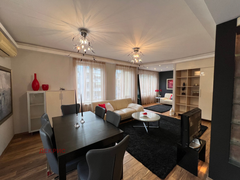 Kiadó  2 hálószobás Sofia , Centar , 120 négyzetméter | 34711041 - kép [7]